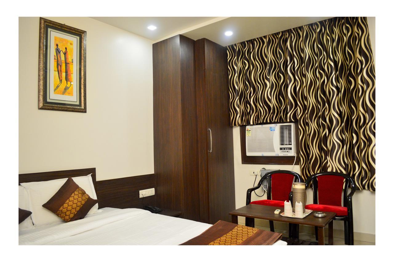 Hotel Abhinandan Inn Dzsaipur Kültér fotó