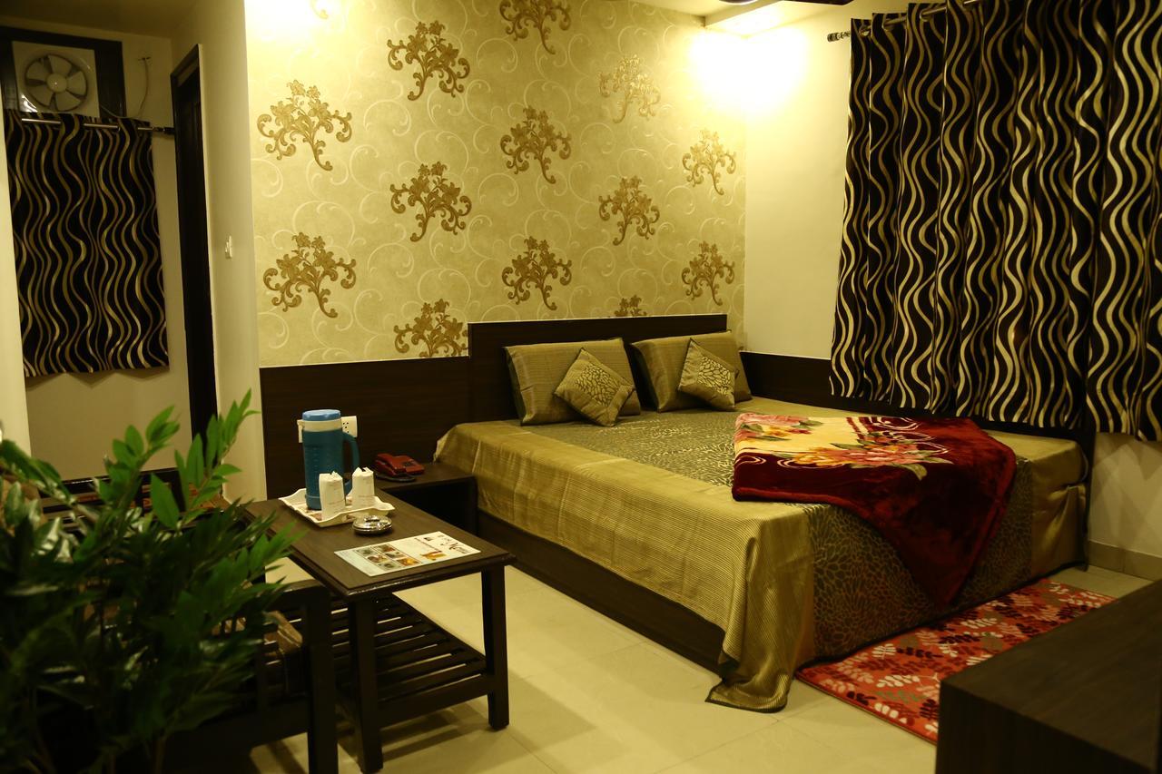 Hotel Abhinandan Inn Dzsaipur Kültér fotó