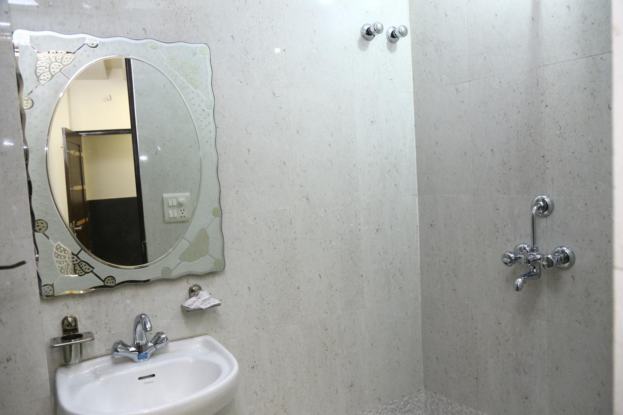 Hotel Abhinandan Inn Dzsaipur Kültér fotó
