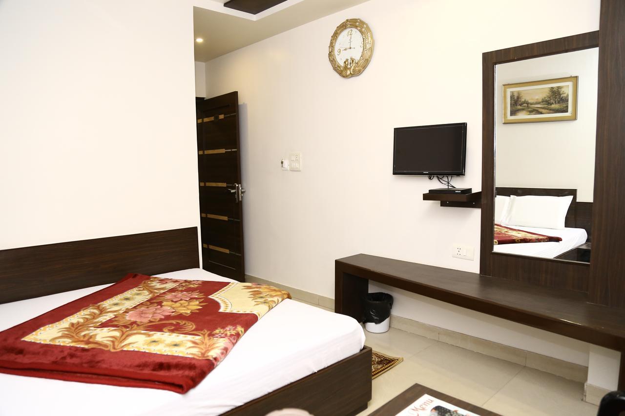 Hotel Abhinandan Inn Dzsaipur Kültér fotó