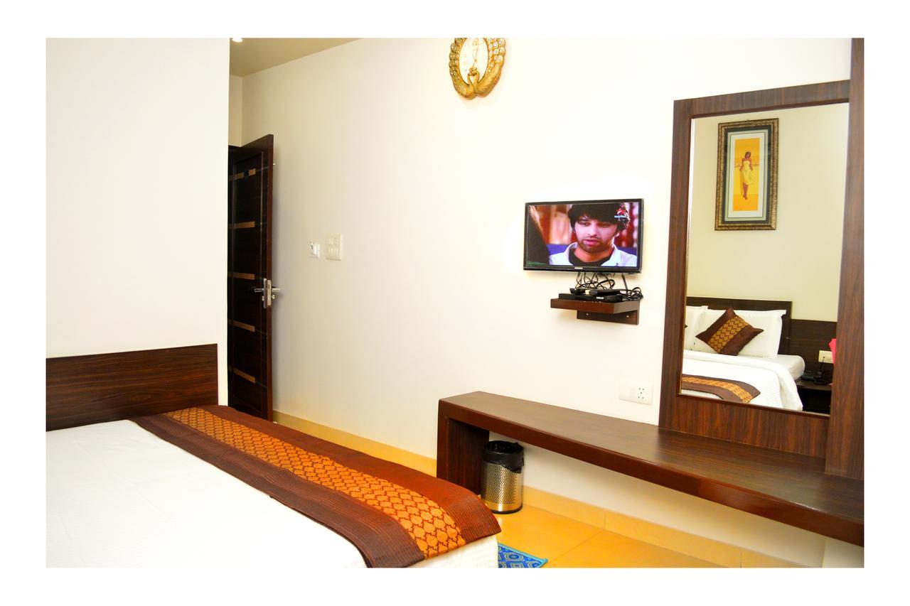 Hotel Abhinandan Inn Dzsaipur Kültér fotó
