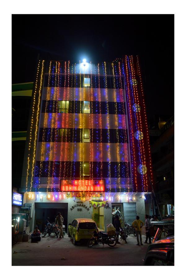 Hotel Abhinandan Inn Dzsaipur Kültér fotó