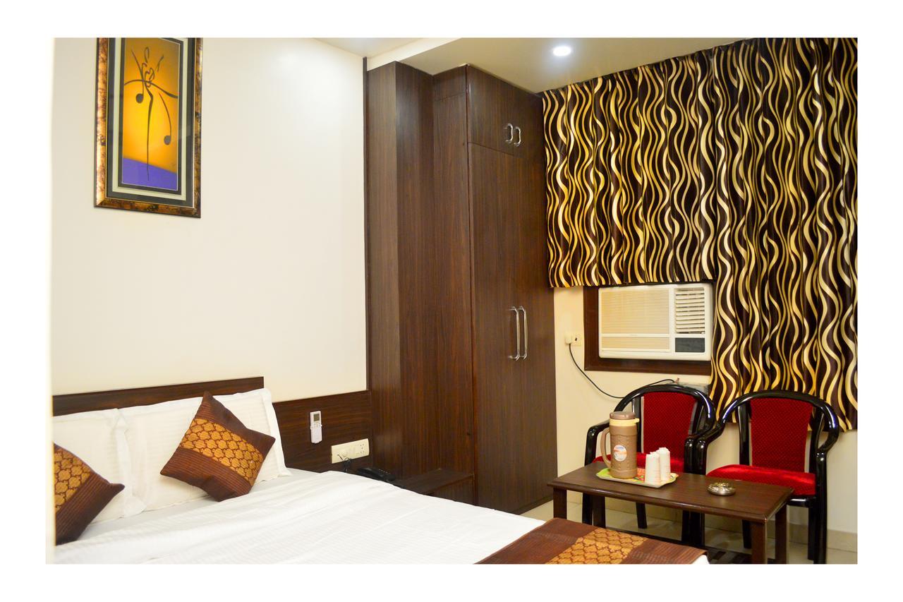 Hotel Abhinandan Inn Dzsaipur Kültér fotó