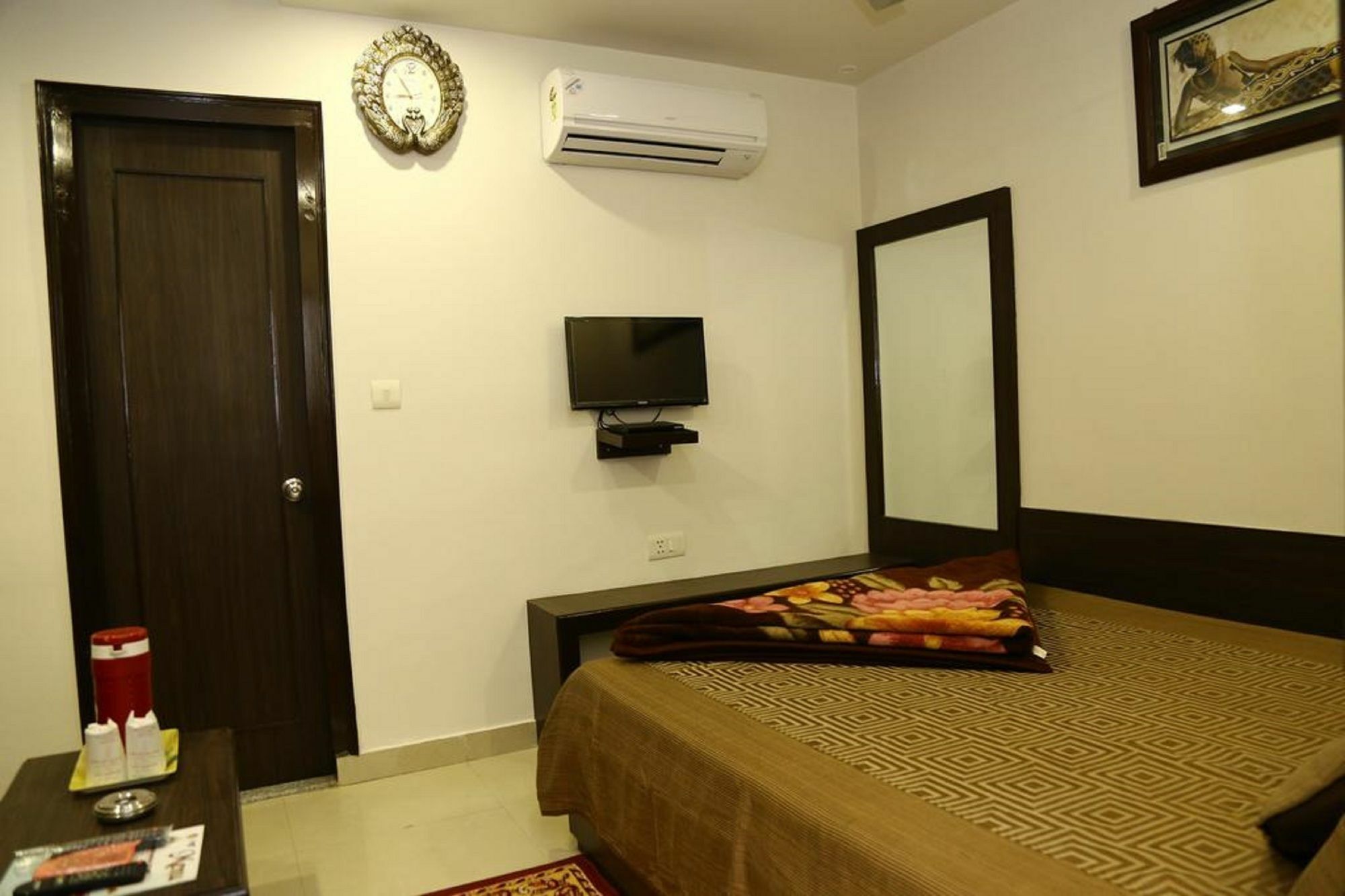 Hotel Abhinandan Inn Dzsaipur Kültér fotó